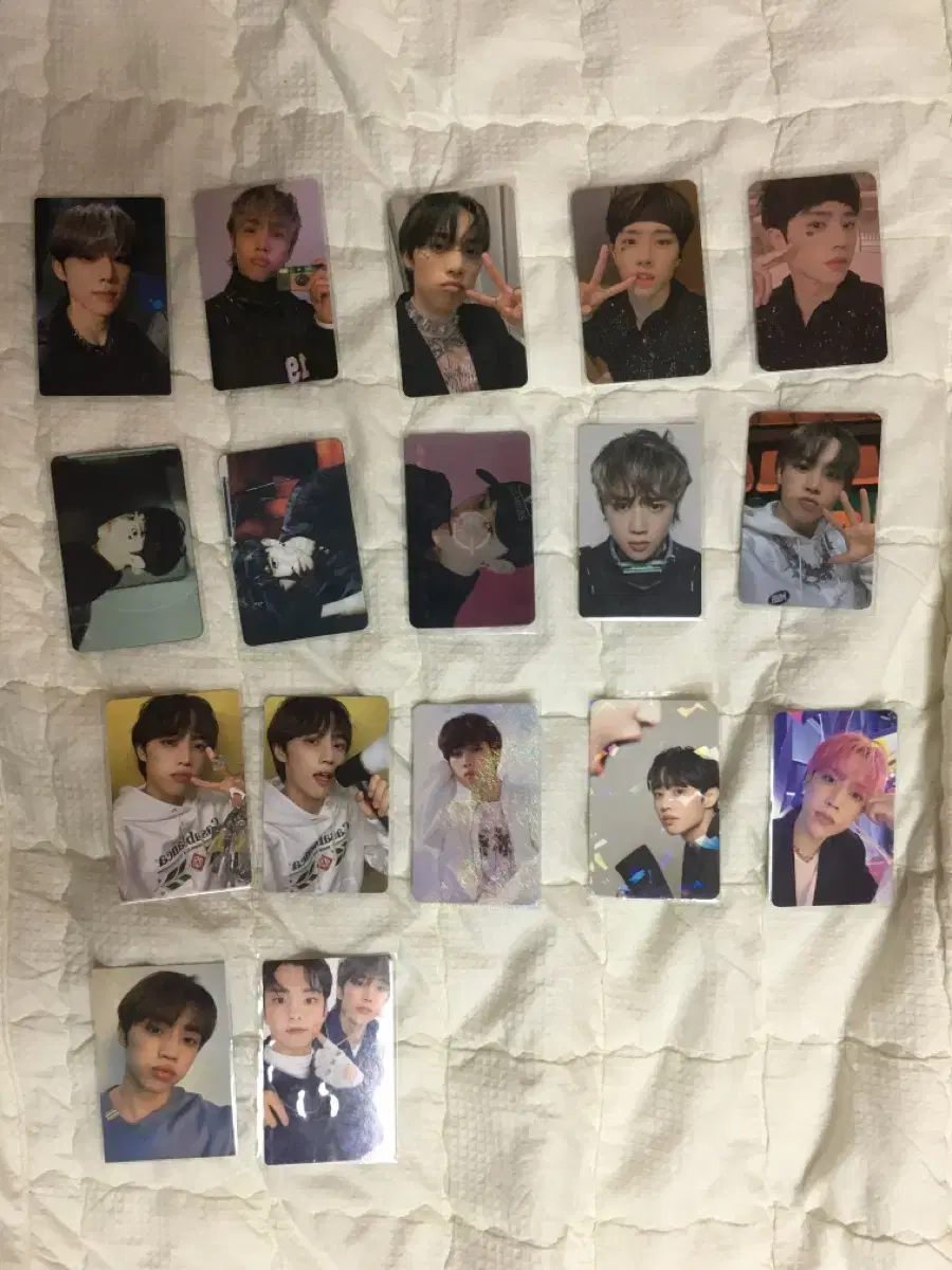 [SOURCE] the boyz sunwoo photocard,lenticular bulk transfer (q,eric)