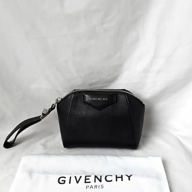 [정품 GIVENCHY] 지방시 안티고나 클러치백 가방