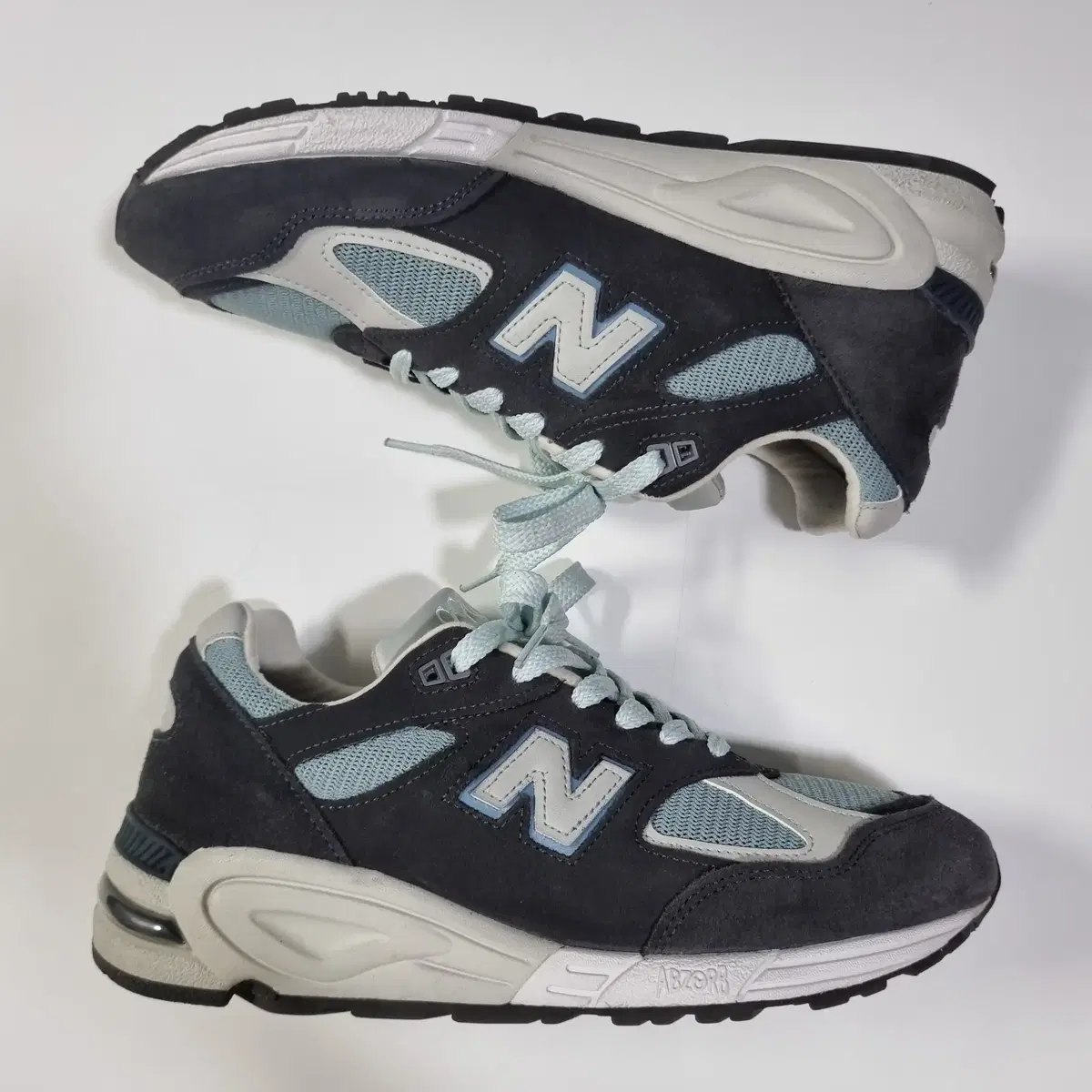 뉴발란스 / KITH 990v2 스틸 블루 STEEL BLUE / 275