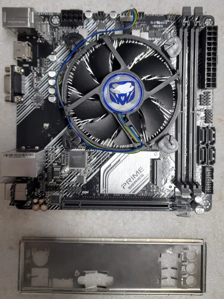 asus  itx  H410I-PLUS 보드 g6400cpu