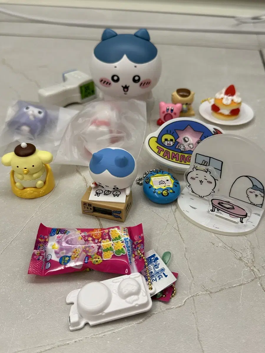 Gacha bulk sell (Chiikawa, Hachiware, San Rio, Kirby, Tamagotchi)