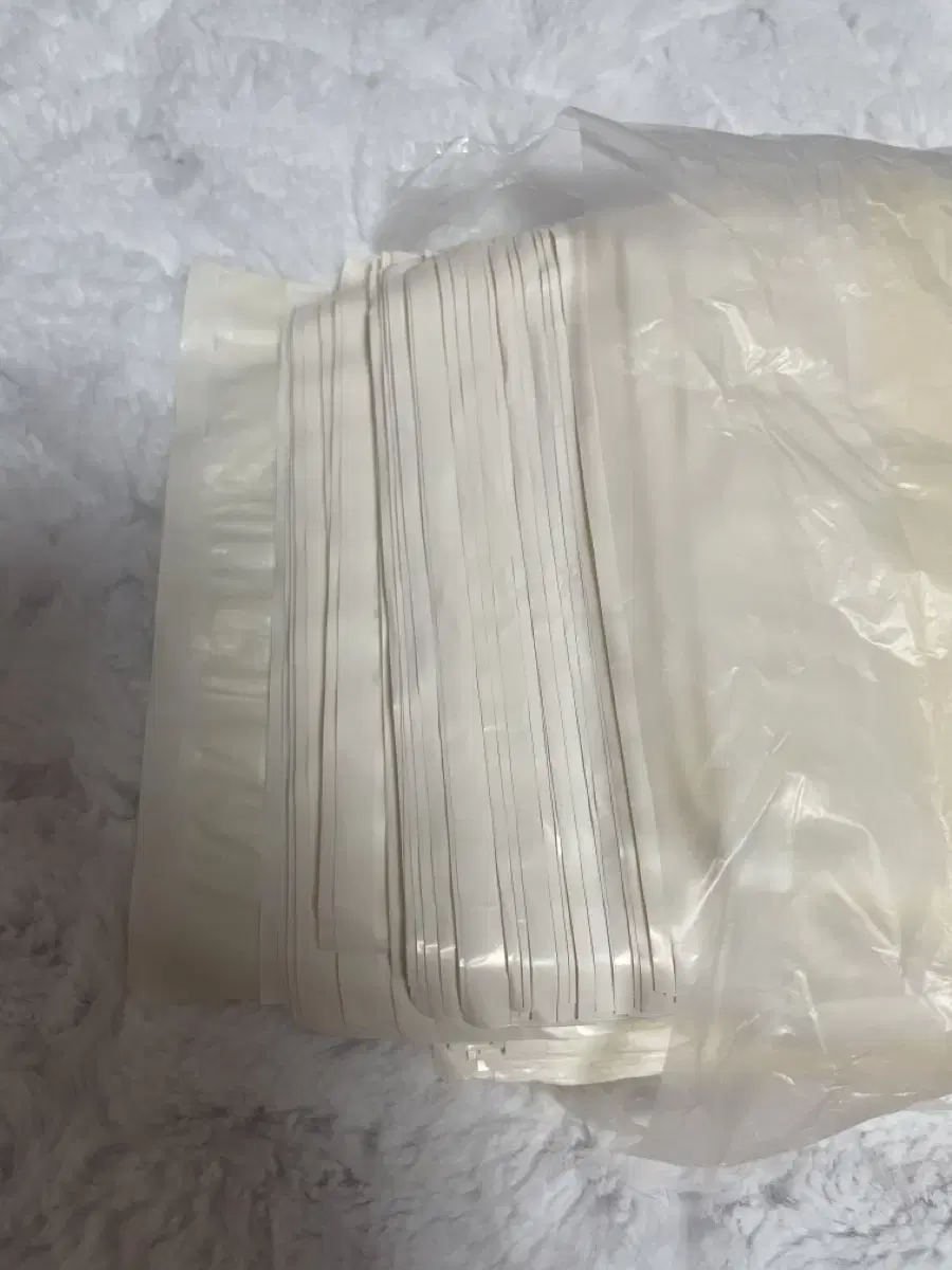 15x20+4 cream colored courier bags for sale!