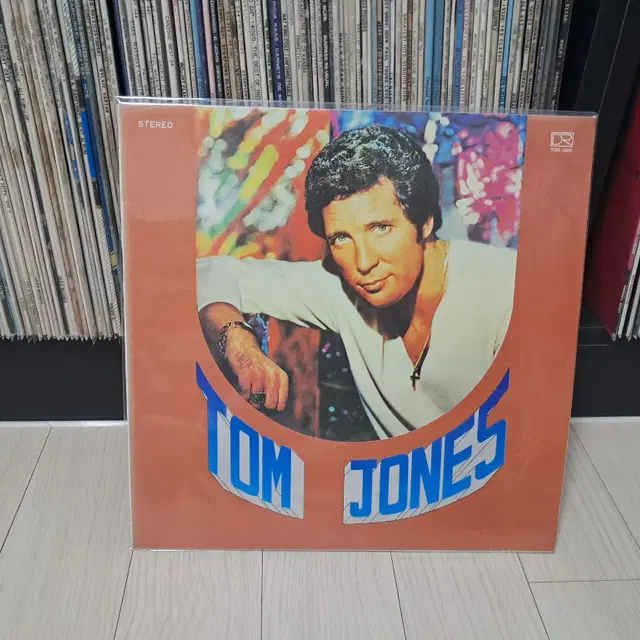 LP.TOM JONES(1988년)