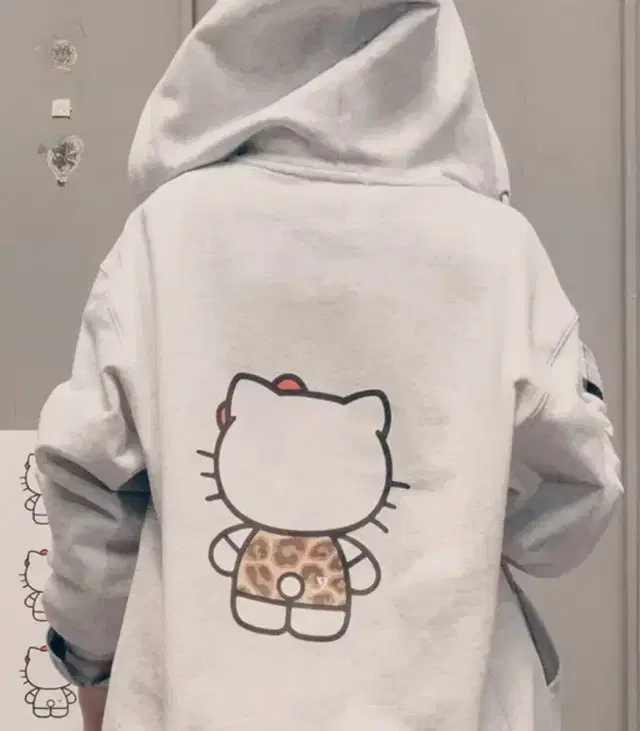 새상품 GUESS X HELLO KITTY 후드 집업 게스 헬로키티