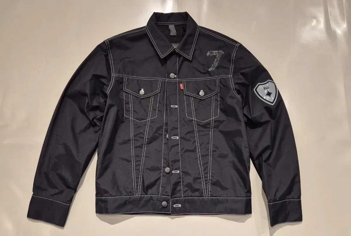 M>00s Levi's FLU Tracker Jacket