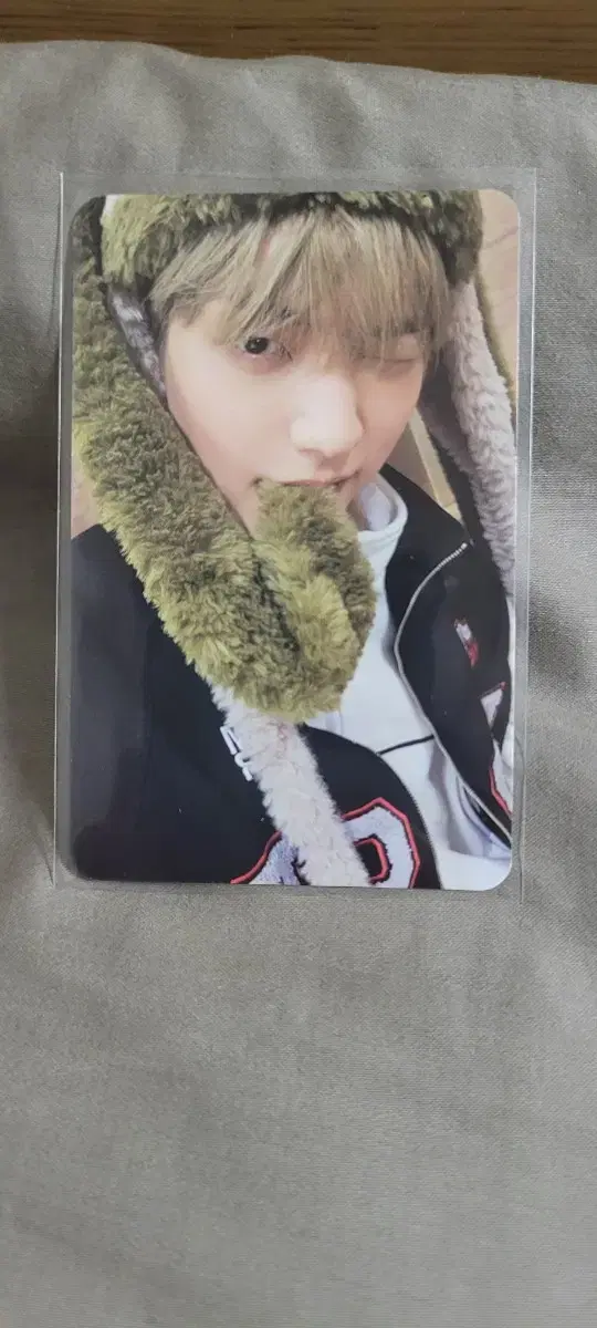 Price drop))txt soobin tomorrow weverse version photocard