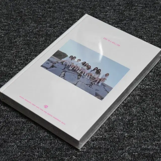 (미개봉) 트와이스 TWICE 1st Photobook