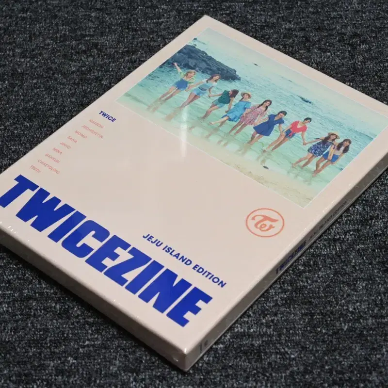 (미개봉) 트와이스 TWICEZINE JEJU ISLAND