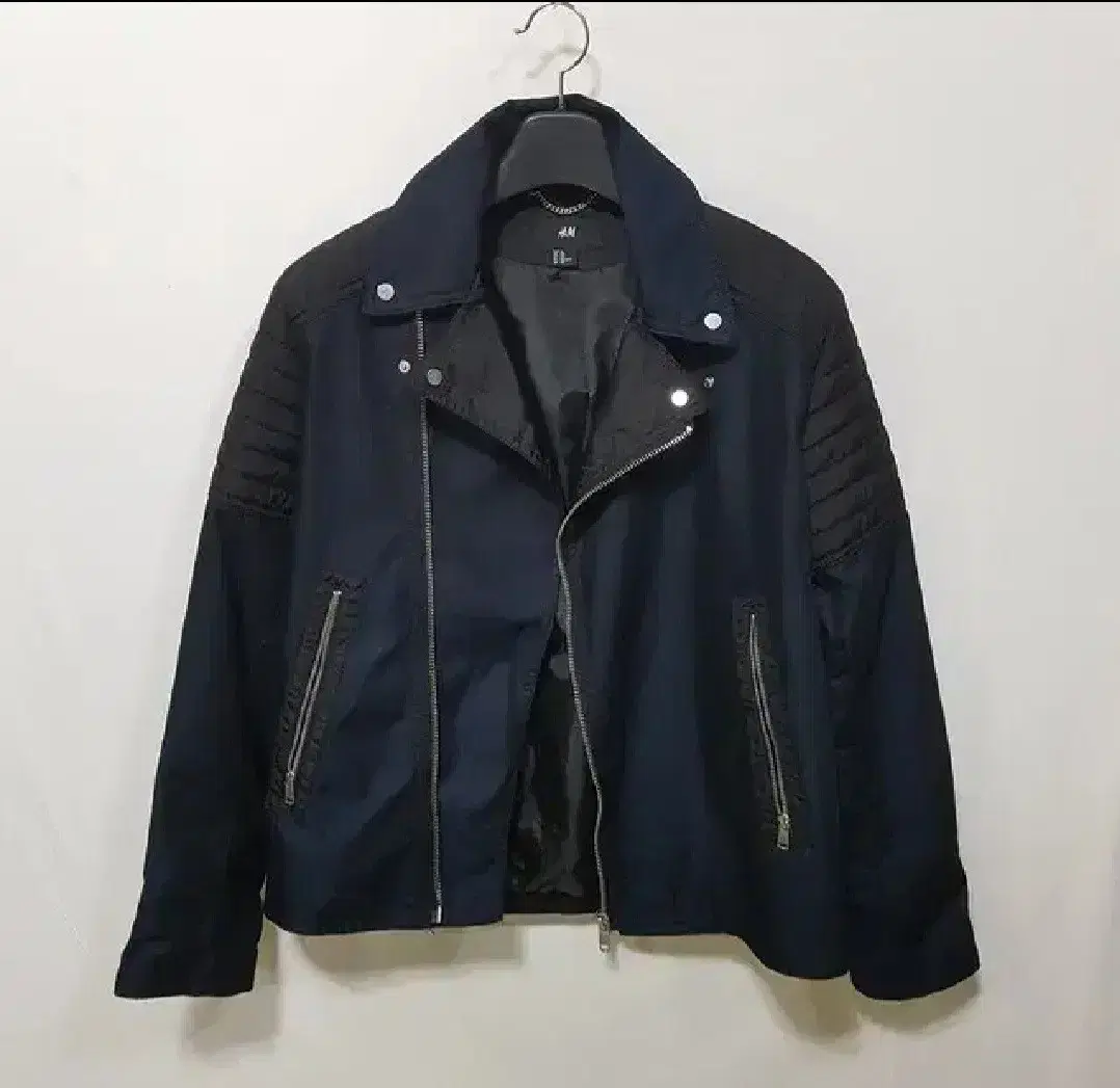 M size 104) H&M Rider jacket pearl feel/ 새것수준