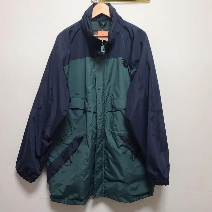 [COLUMBIA] Men's Old School Windbreaker USA 2XL