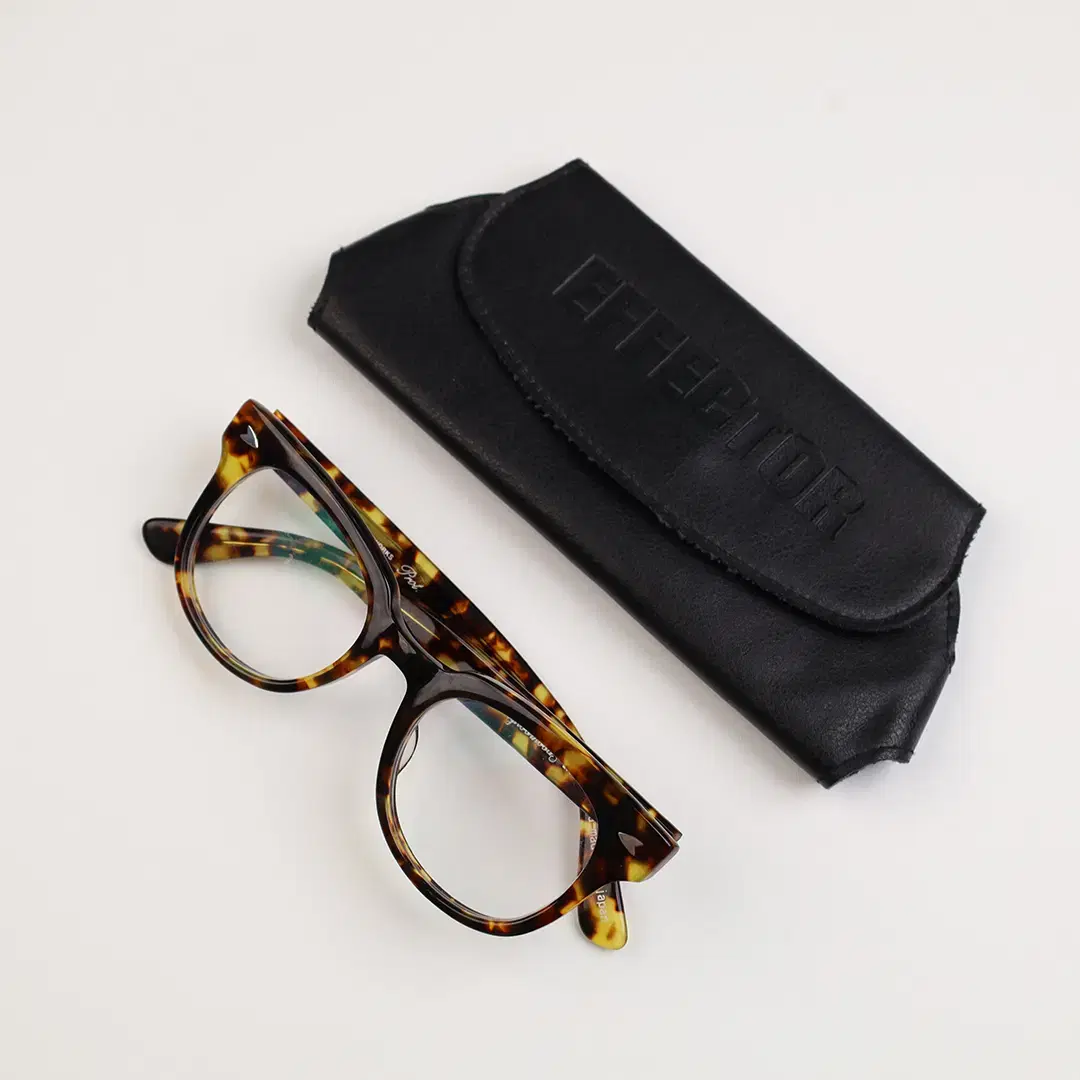 EFFECTOR EYEWEAR