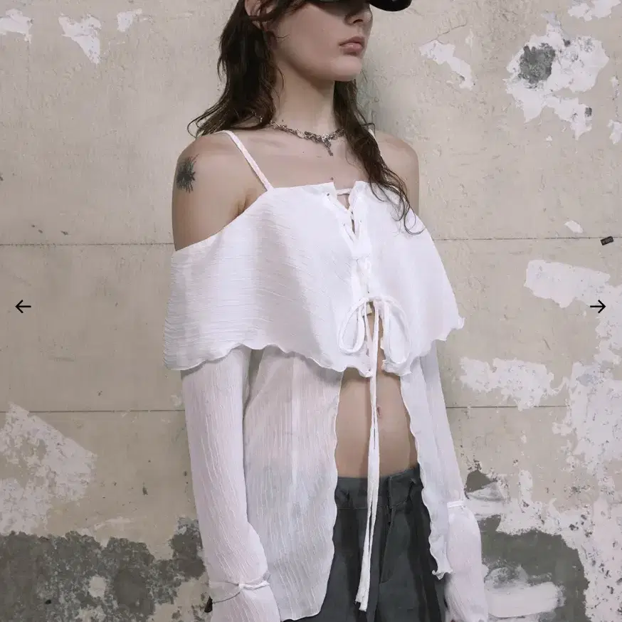 보헴서 Bohemseo VINTAGE RUFFLE BLOUSE