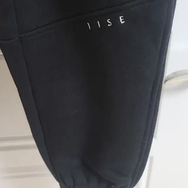 새상품 이세(IISE) 후드조거세트(XL)