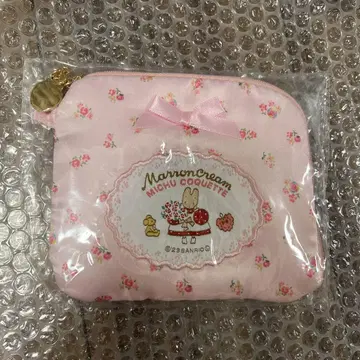 이세탄 산리오한정판 MICHU COQUETTE 마롱 크림 파우치