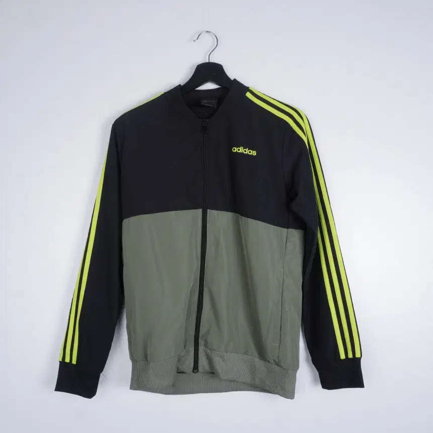 Adidas Two-Tone Three-Wire Zip-up Jumper VIA2904