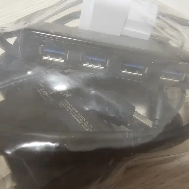 벨킨 슈퍼스피드 USB 4포트 멀티 허브 팝니다