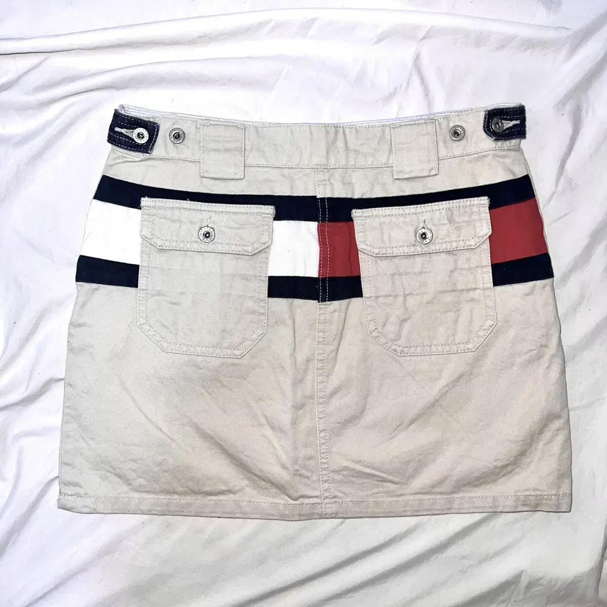 Tommy Hilfiger Tommy Cotton Beige Miniskirt Lovely Hip Lovely Hip Logan Geeky Nerd