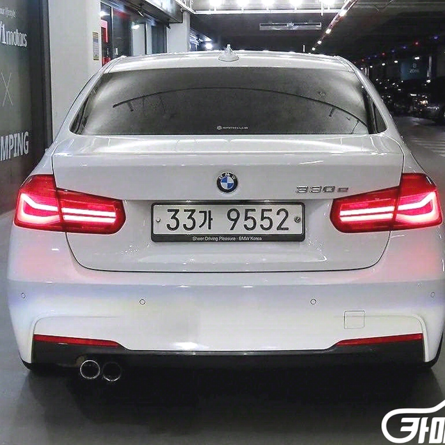 BMW3시리즈 (F30) 330e i퍼포먼스 M 스포츠중고차/전액할부/여