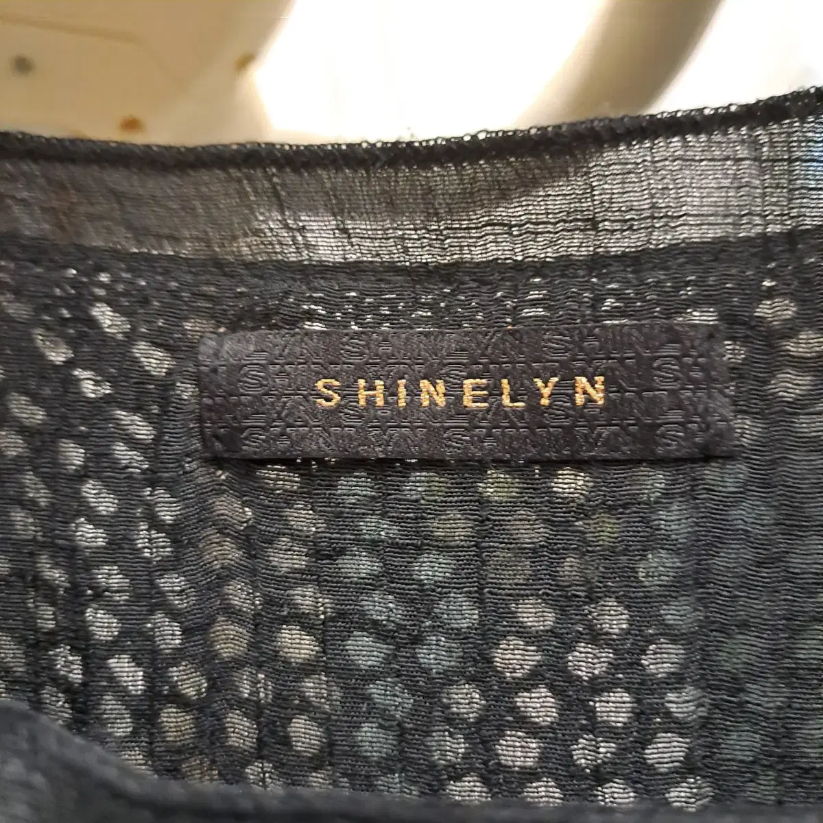 SHINELYN 롱블라우스f/블랙