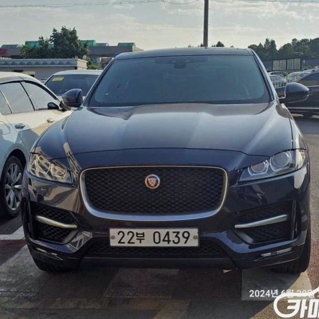 재규어F-PACE 20d R-Sport중고차/전액할부/여유자금/군미필