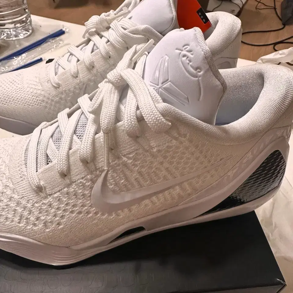 Nike Kobe 9 Elite Low Protro Halo