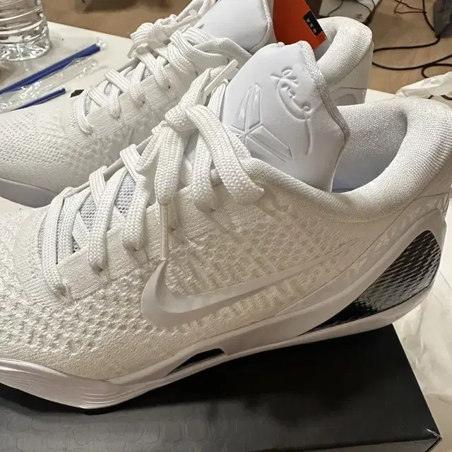 Nike Kobe 9 Elite Low Protro Halo