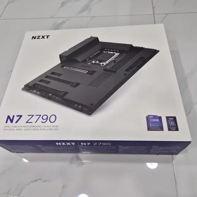 NZXT N7 Z790 블랙 인텔 LGA1700메인보드