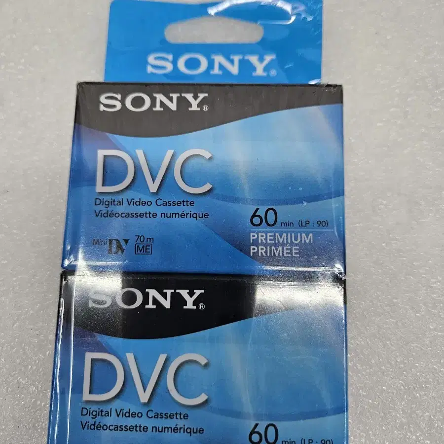 SONY DVM60PRR 60MIN 테이프 3개 입니다