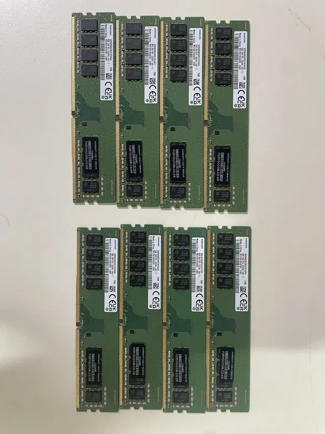 삼성 ddr4 32gb 8*4 3200 택포 (수량 두 개)