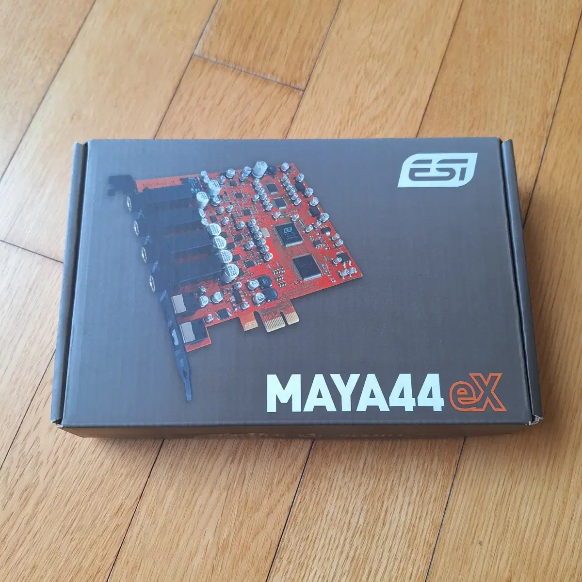 (고장) 내장형 오디오인터페이스 MAYA44 eX