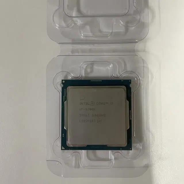 인텔 i7-9700k