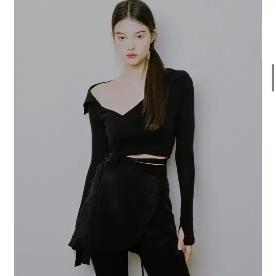 낫유어로즈 kate wrap skirt black