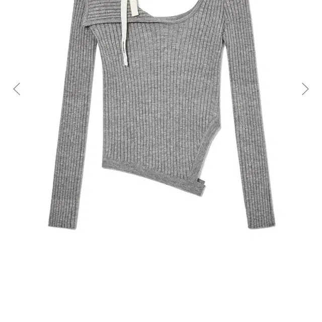 글로니 ISA ASYMMETRICAL KNIT TOP (GRAY)