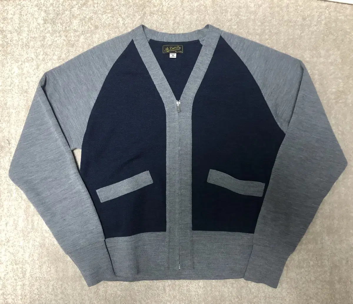 Eraco Zip-Up Cardigan