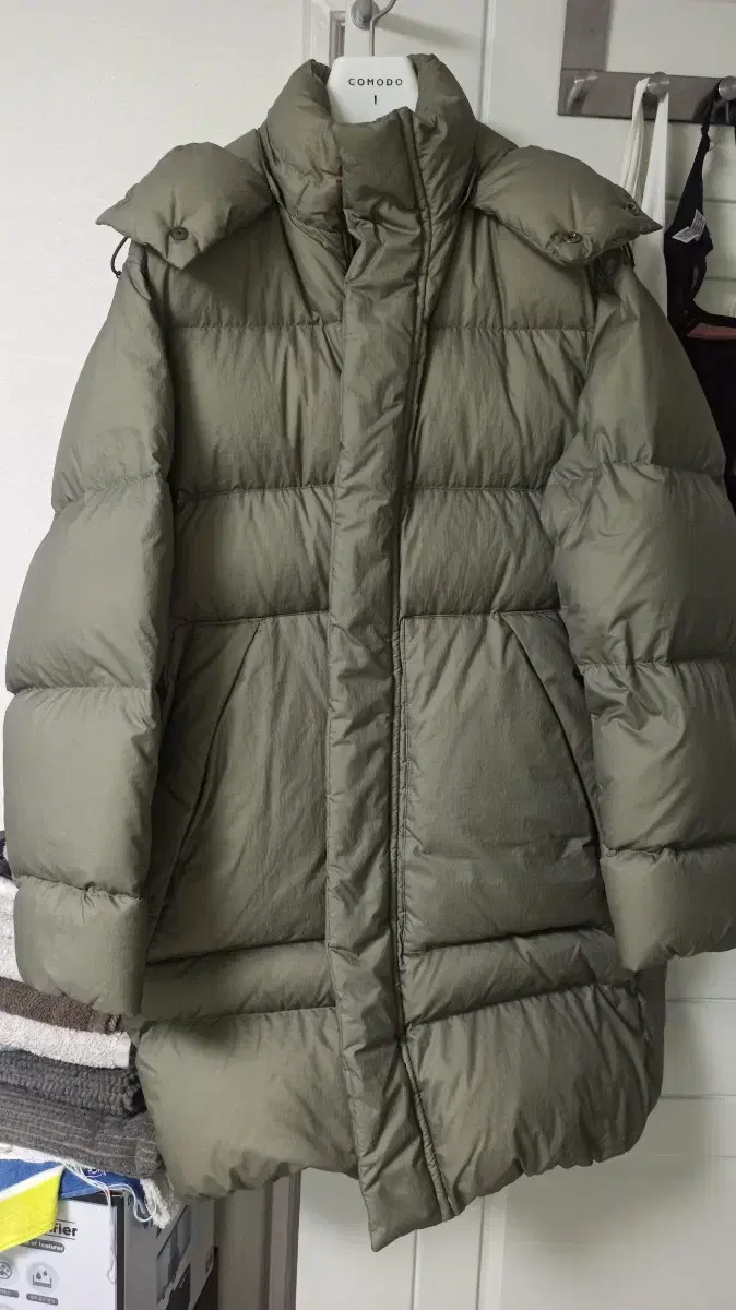 Men's Goose Long Padded Jacket Size 100