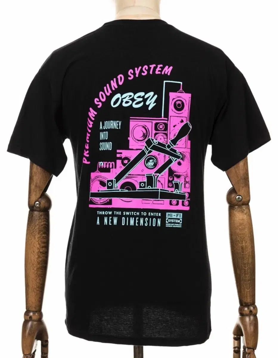 OBEY Soundsystem Vahn Shorty Size S sealed New OBEY