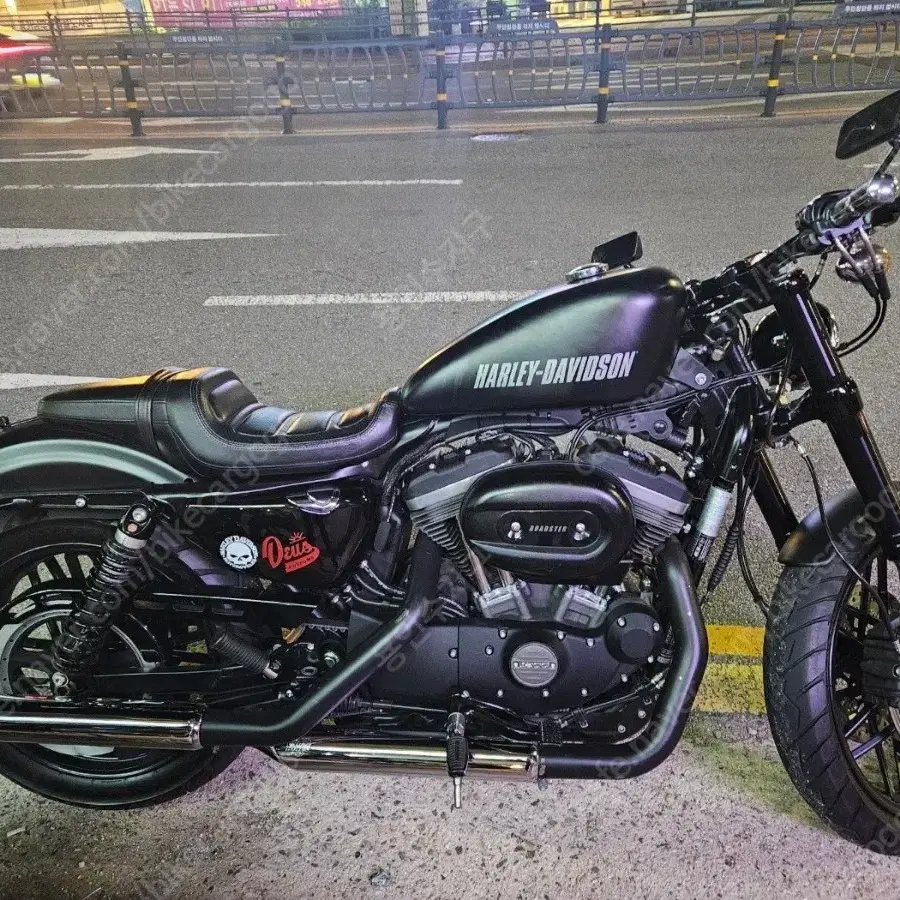 할리데이비슨 로드스터 1200cc