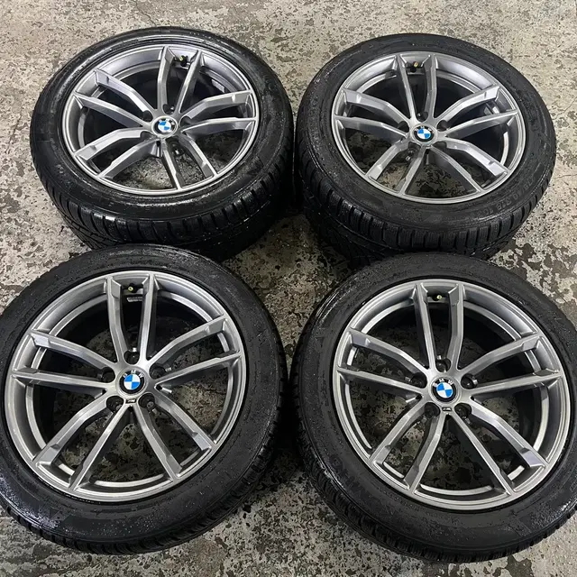 BMW G30 662M 정품 18인치 휠 원터타이어 판매