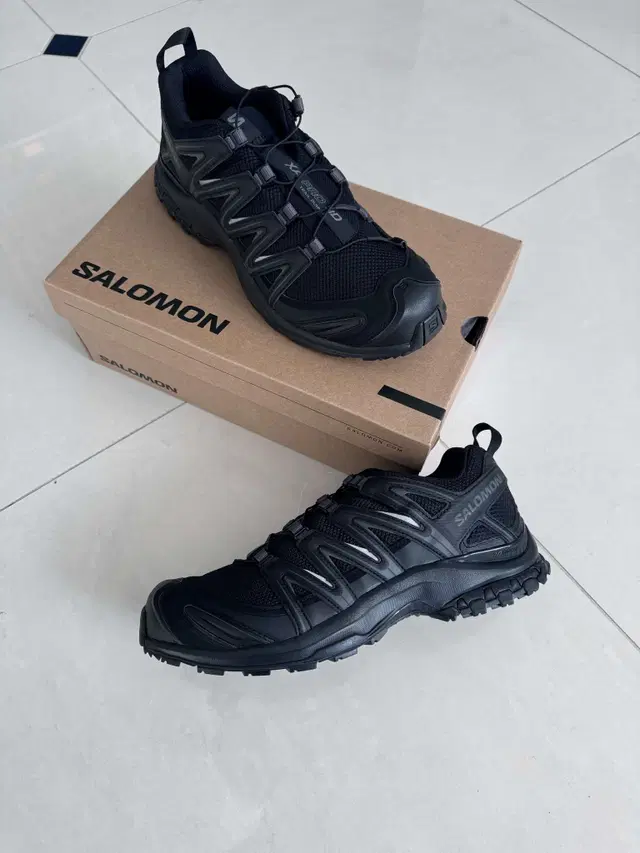 salomon XA PRO 아웃도어 플레인 에어 슈즈