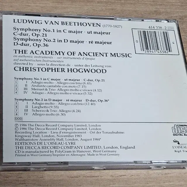 Beethoven: Symphonies 1 & 2 - Hogwood (수