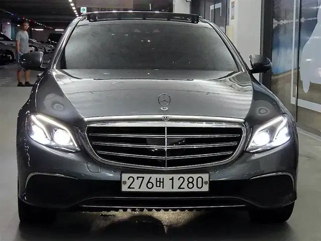 [벤츠]E-클래스 W213 E400 4MATIC 익스클루시브_18년5만