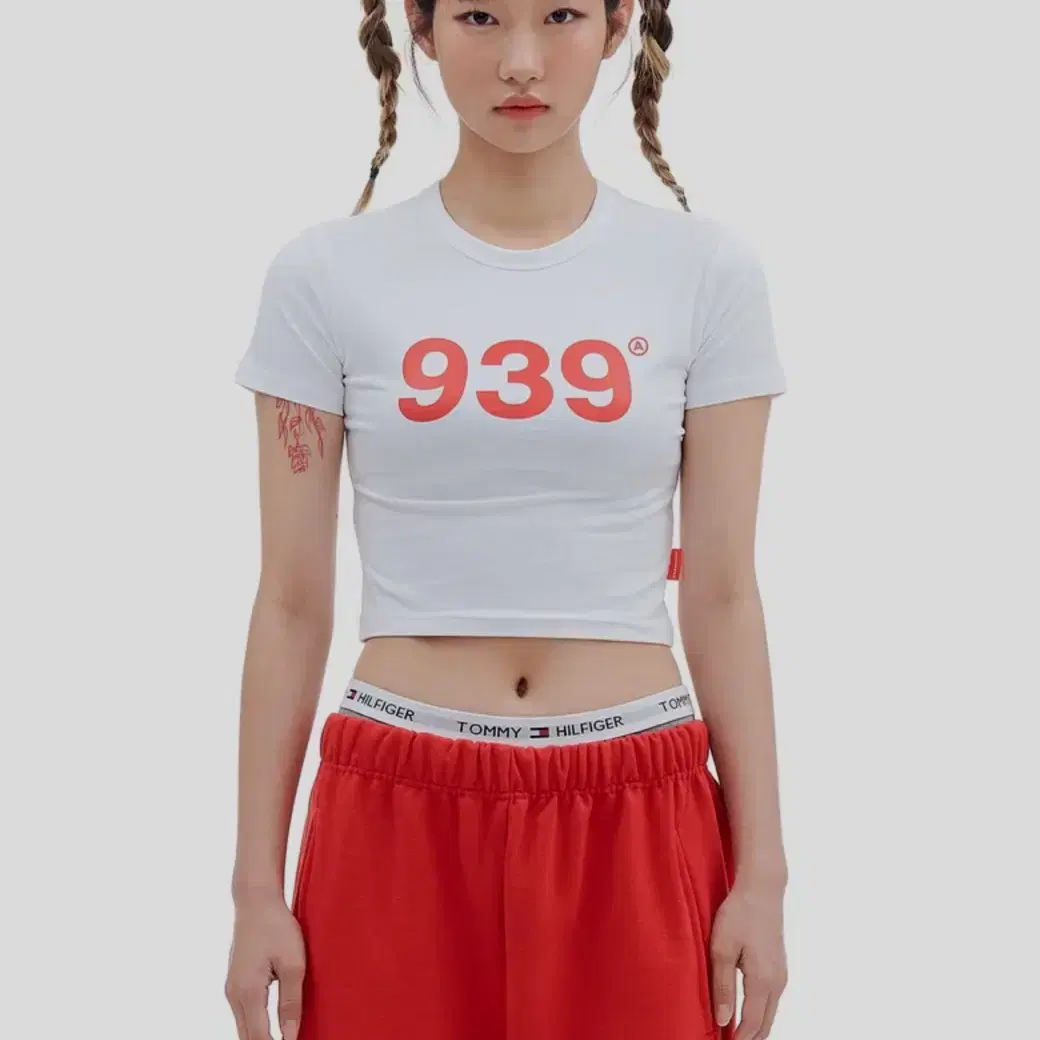 아카이브 볼드 반팔 크롭 티셔츠 939 LOGO CROP TOP (WH