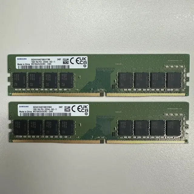 삼성 PC용 16기가 DDR4 3200MHz 단면램 2개 일괄로 팝니다