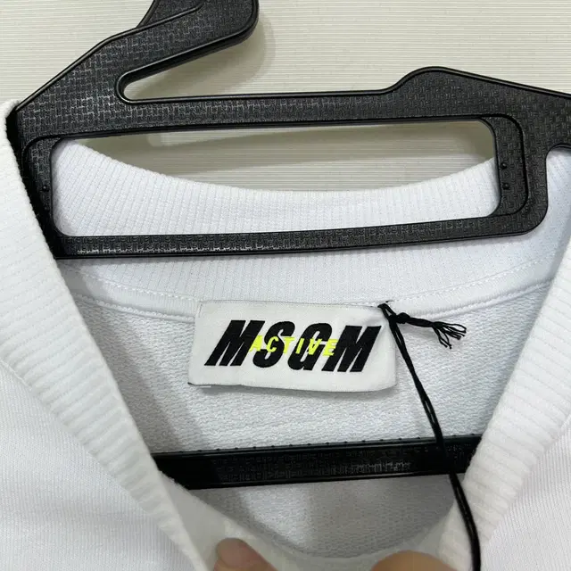 MSGM 2022 남성 맨투맨 105 새상품