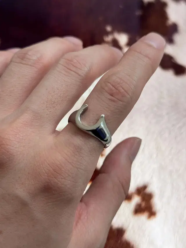 vitaly horse ring 바이탈리 말 반지