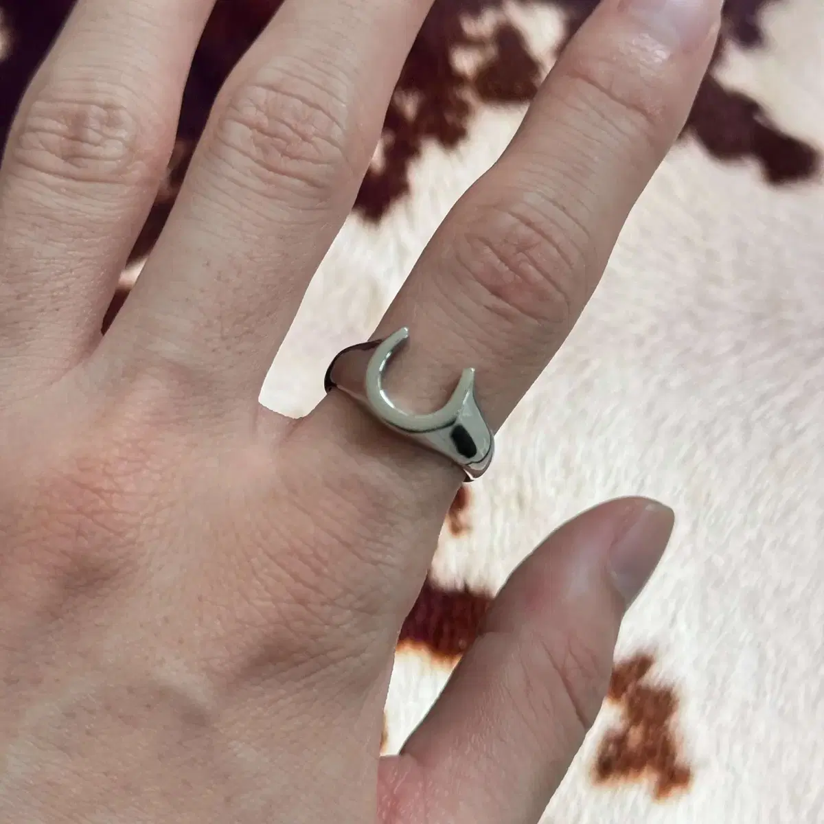 vitaly horse ring 바이탈리 말 반지