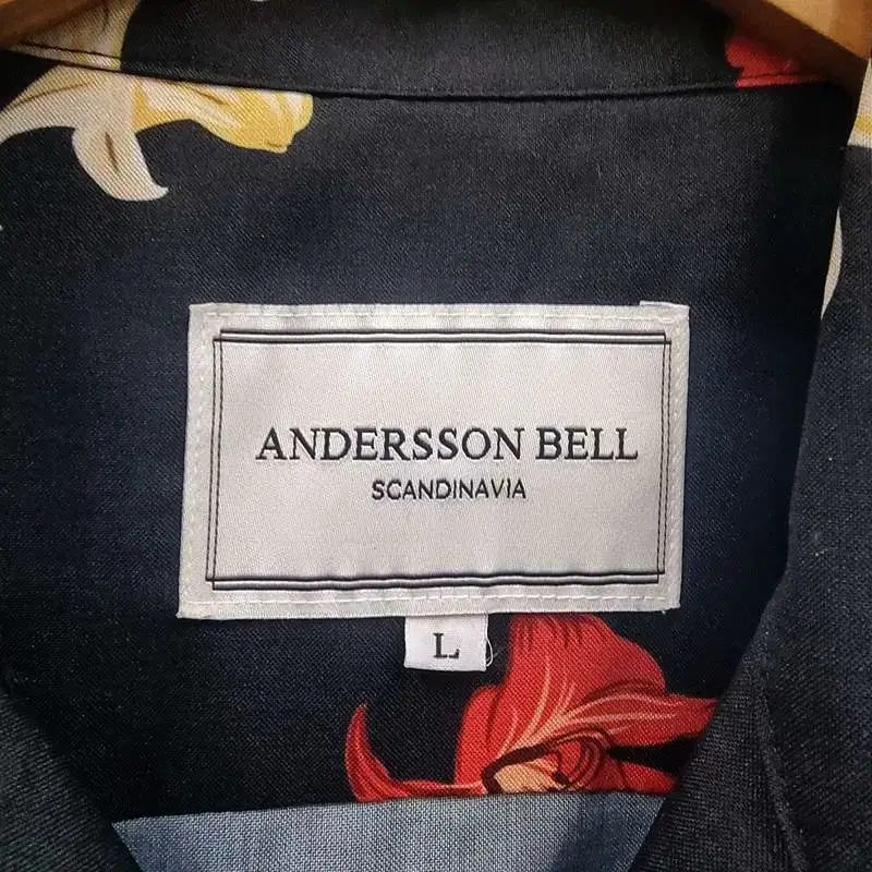 앤더스벨 ANDERSSON BELL 반팔 셔츠 L사이즈