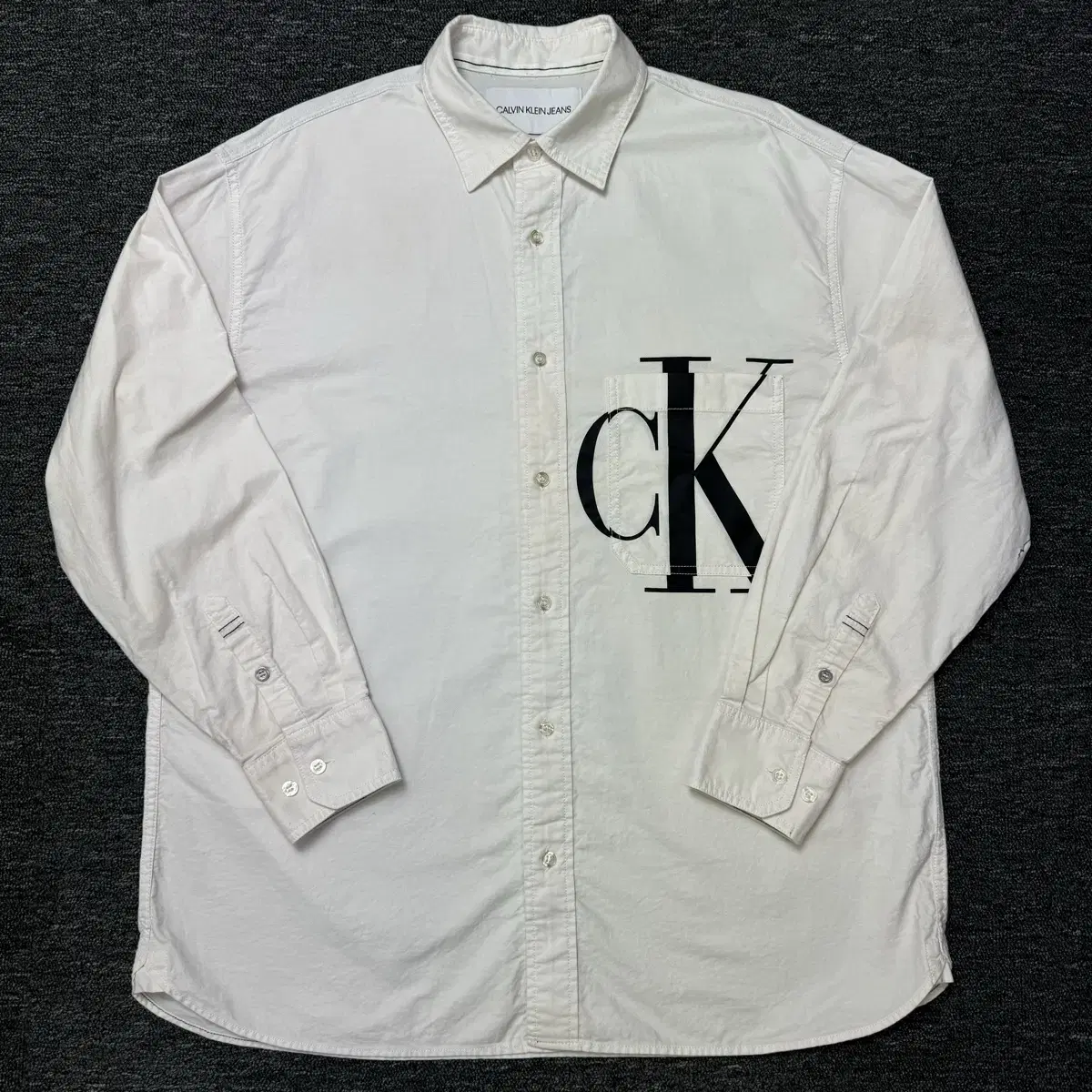 Calvin Klein Long Sleeve Shirt M