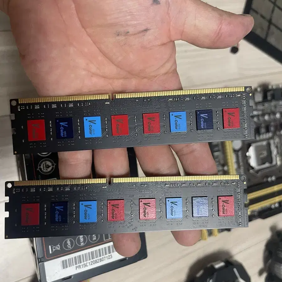 Ddr3 8기가 램 두개팝니다