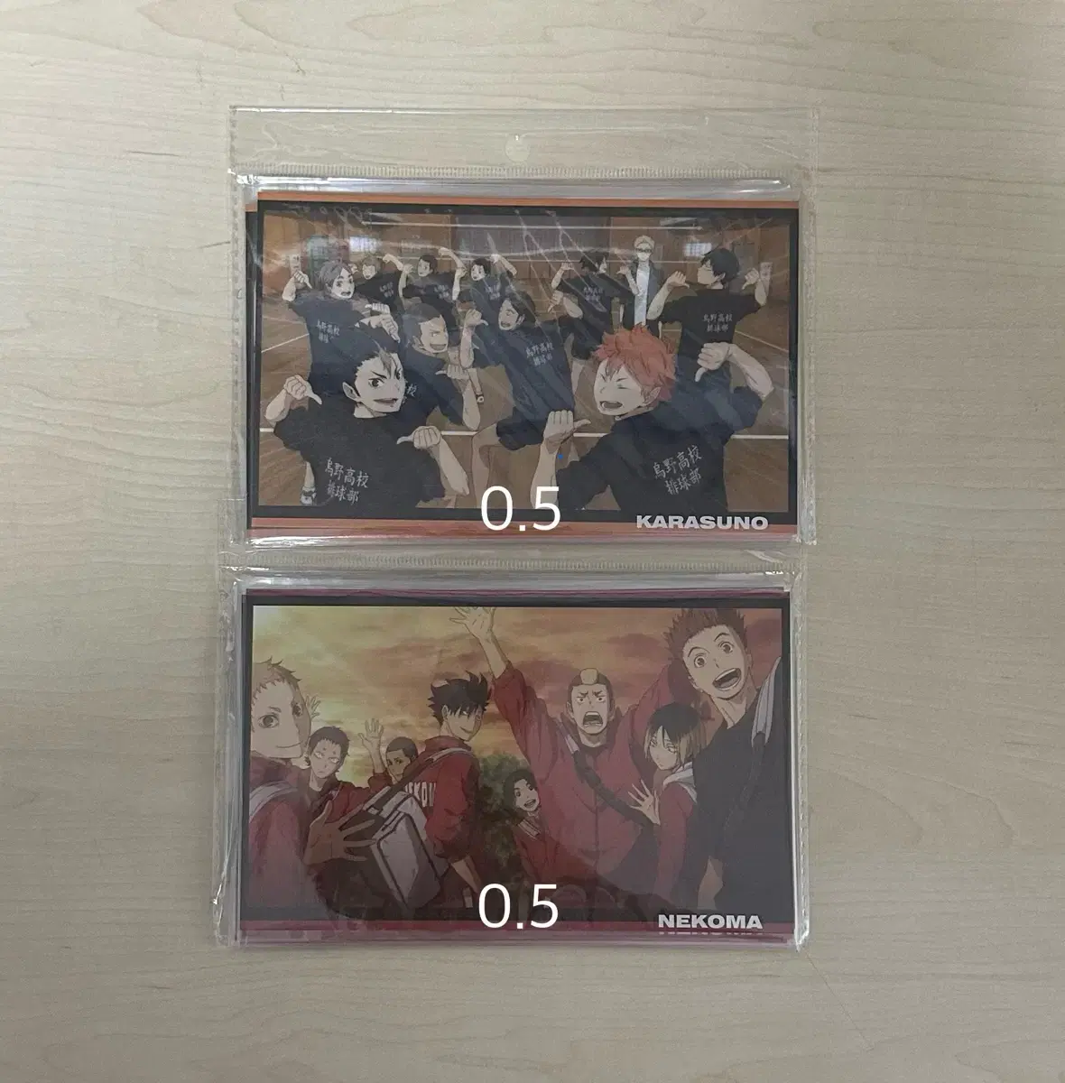 Price drop)Haikyuu Shinsegae pop up Karasuno Nekoma postcard WTS